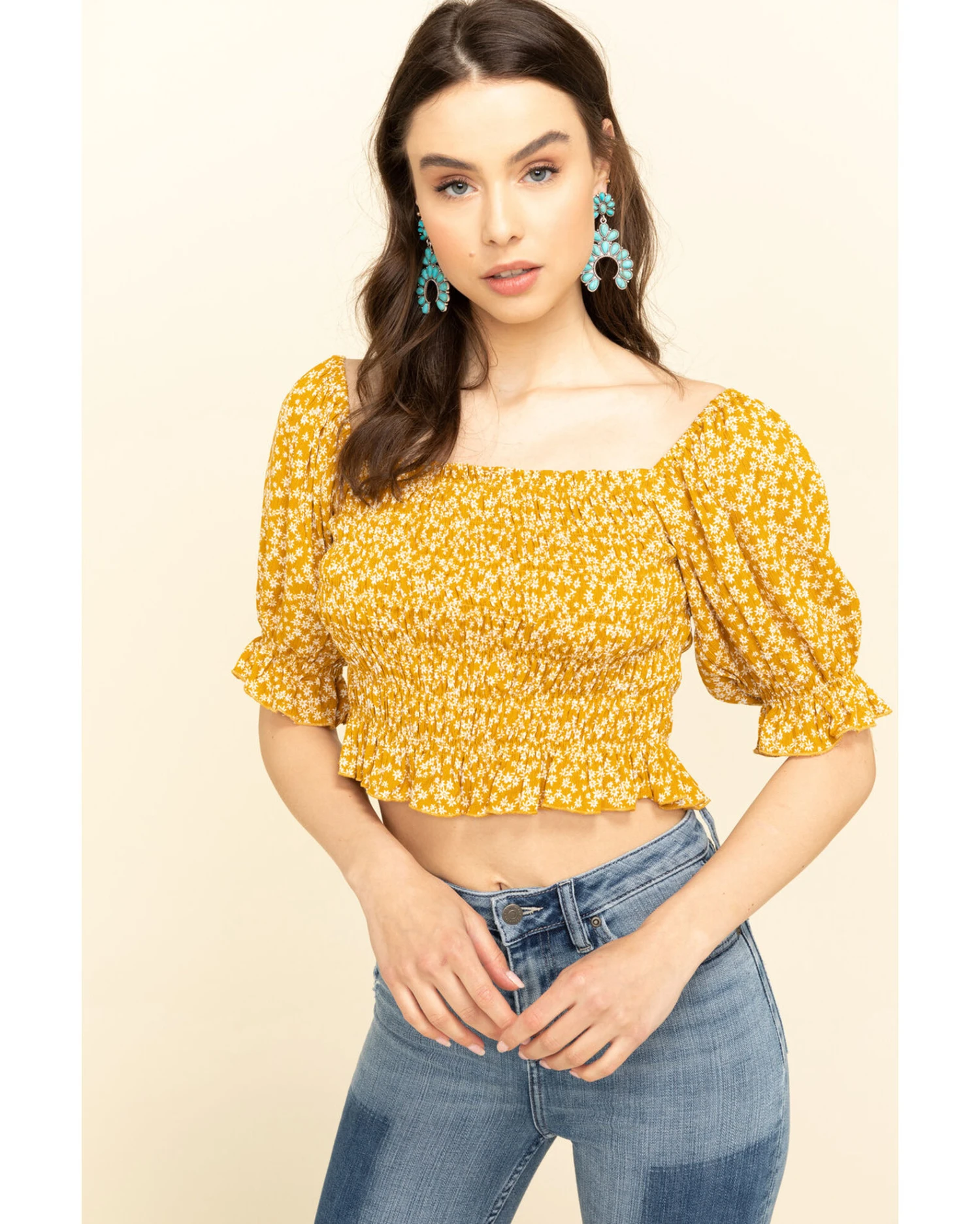 Loveriche Women's Floral Print Smocked Crop Top 3 Loveriche Women's Floral Print Smocked Crop Top