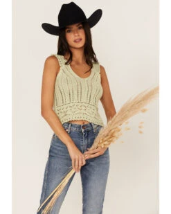 Shyanne Women's Sweater Knit Tank