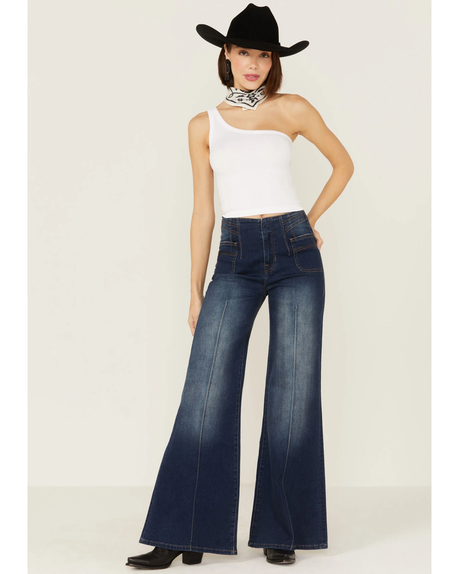 Fornia Women's Top One White One Shoulder Ribbed Cami Top 6 Fornia Women's Top One White One Shoulder Ribbed Cami Top - Image 4