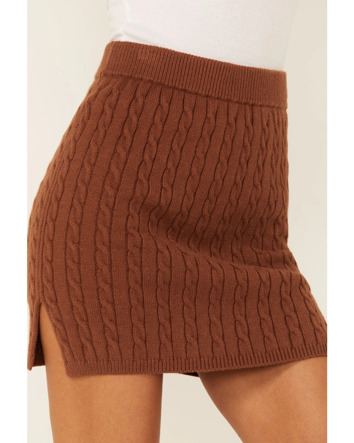 Callahan Women's Cable Knit Genny Mini Skirt 4 Callahan Women's Cable Knit Genny Mini Skirt - Image 2