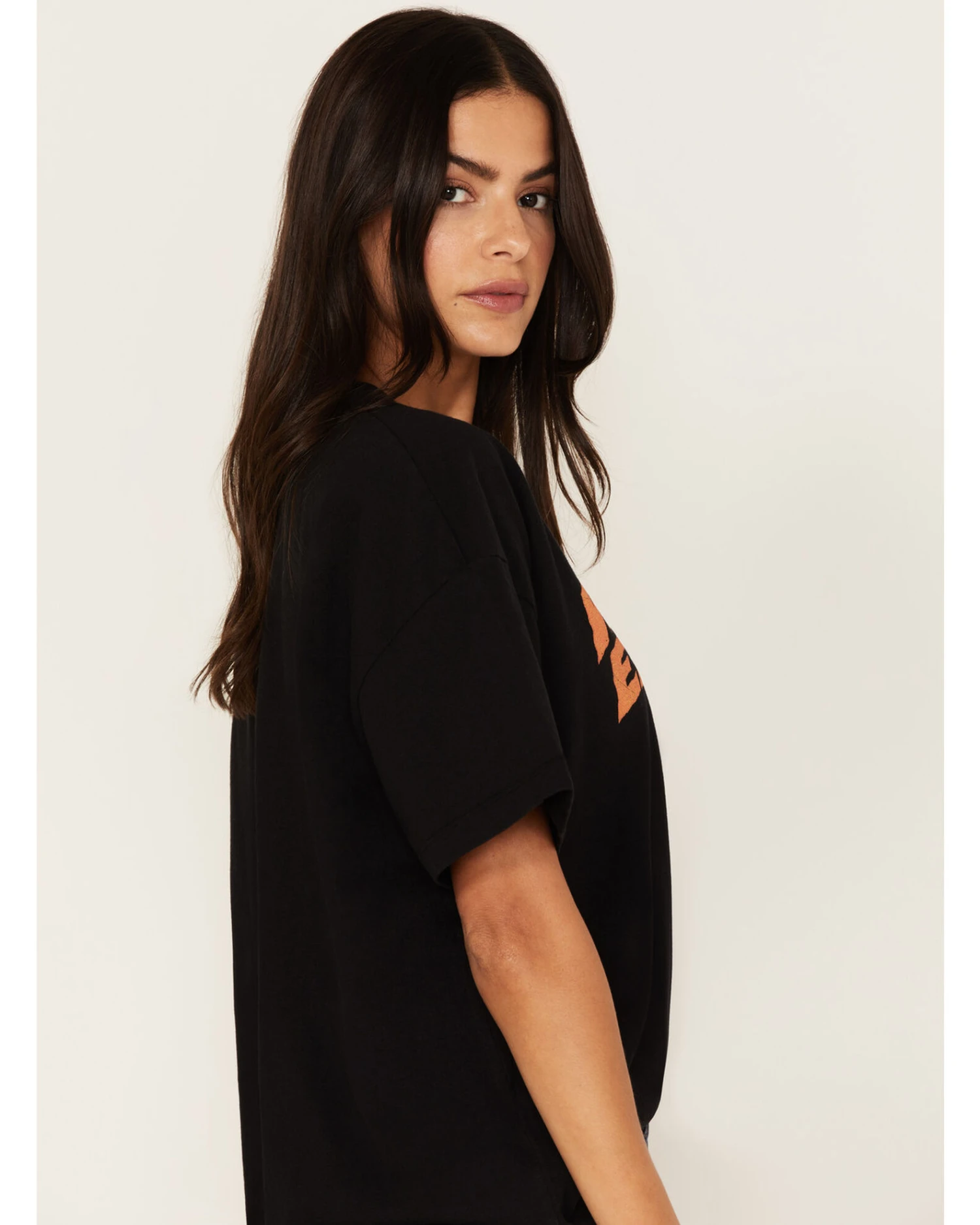 Wrangler Women's Est 1947 Fire Logo Graphic Girlfriend Tee 4 Wrangler Women's Est 1947 Fire Logo Graphic Girlfriend Tee - Image 2