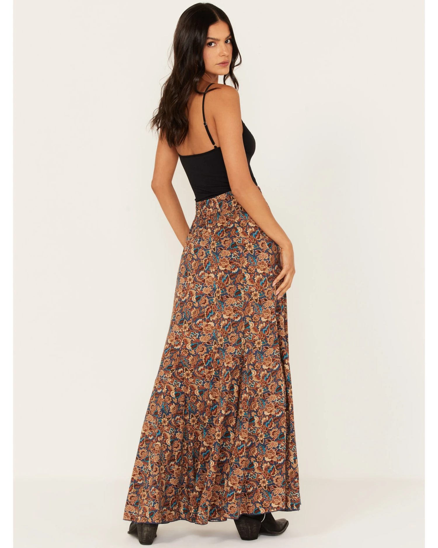 Idyllwind Women's Saddle Up Paisley Print Maxi Skirt 7 Idyllwind Women's Saddle Up Paisley Print Maxi Skirt - Image 5