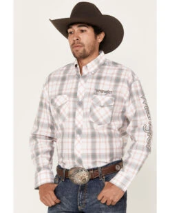 Wrangler Men's Logo Plaid Print Long Sleeve Button-Down Western Shirt