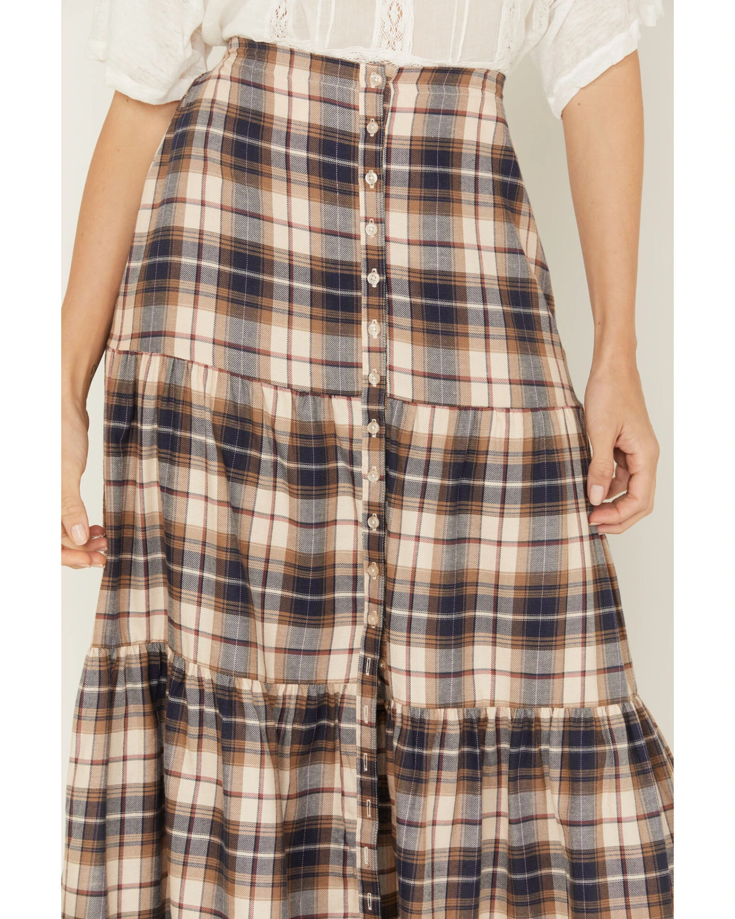 Cleo + Wolf Women's Plaid Print Button Front Midi Skirt 5 Cleo + Wolf Women's Plaid Print Button Front Midi Skirt - Image 3