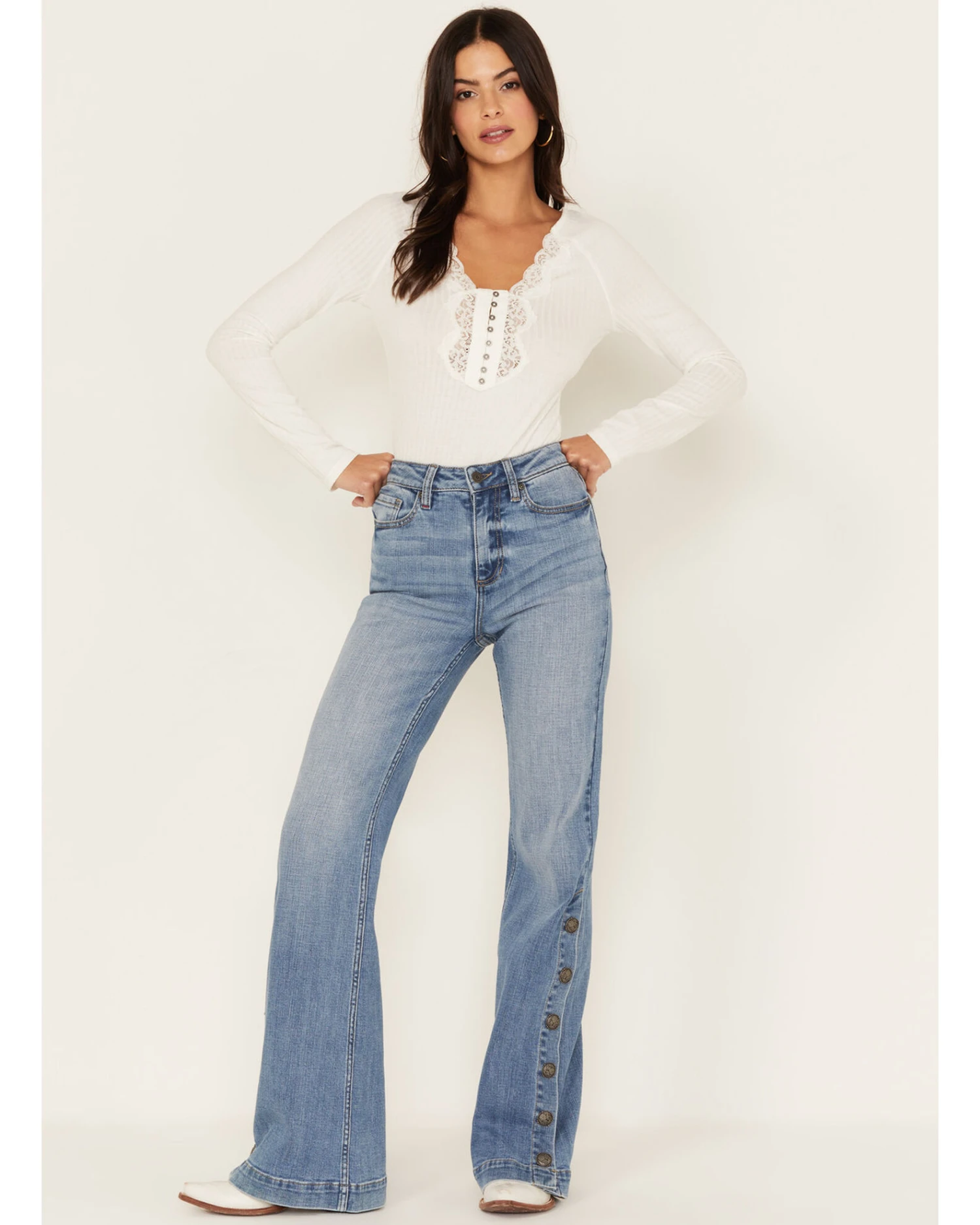 Idyllwind Women's Burch Light Wash High Risin Snap Trouser Jeans 3 Idyllwind Women's Burch Light Wash High Risin Snap Trouser Jeans