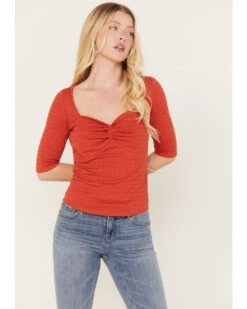 Idyllwind Women's Carson Twist Front Top